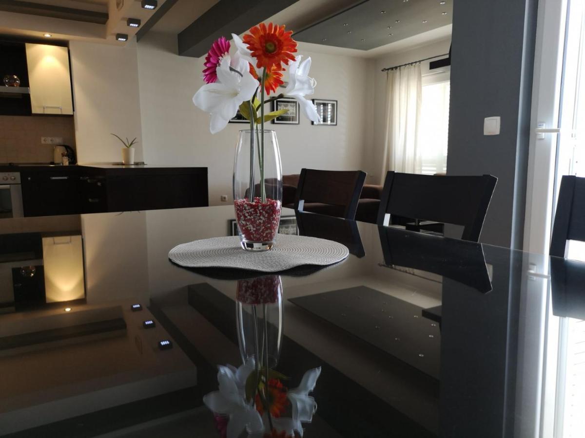 Apartment Seasun Макарска Экстерьер фото