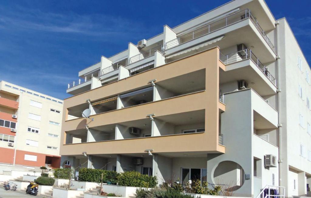 Apartment Seasun Макарска Экстерьер фото